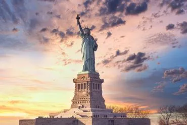 围绕活跃的玩家社区，结识志同道合的游戏伙伴。，爱游戏datai持续打磨更优质的服务。 - 爱游戏datai
